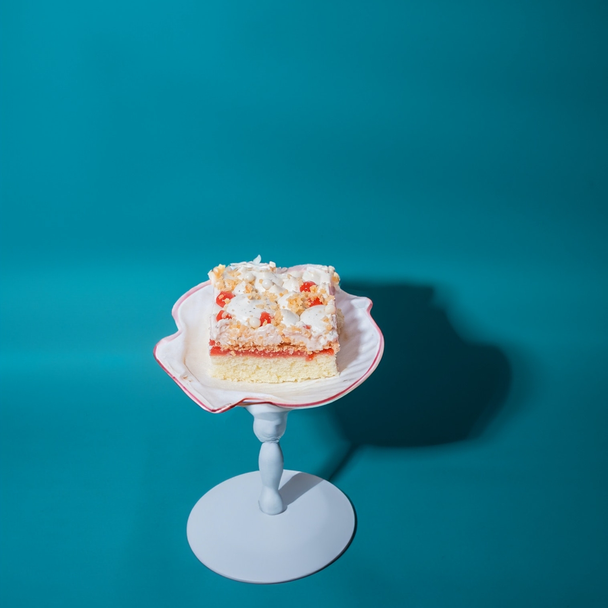 Dōmi Strawberry Jasmine Shortcake